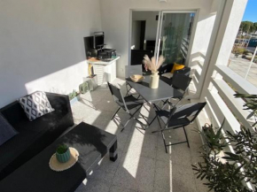 Bel T2 climatisé à Port Leucate - 4 pers - Terrasse - PKG privé - Proche plage - FR-1-727-29